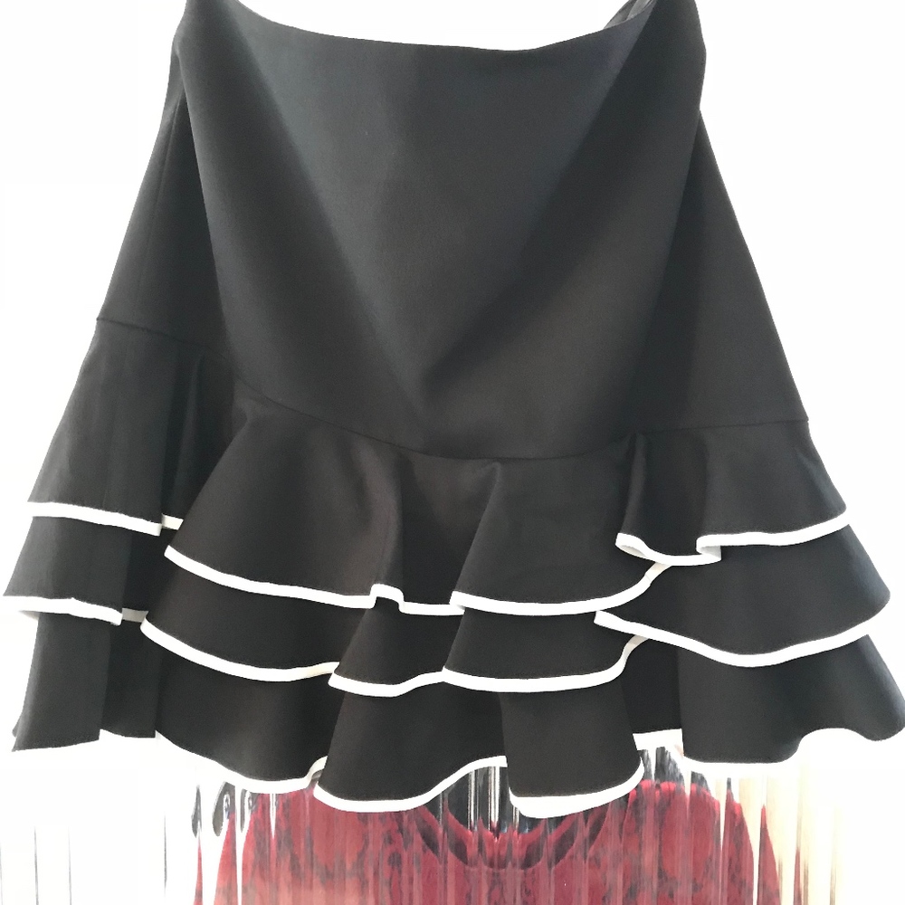 Jonathan Simkhai SIZE 2 black ruffle skirt w/tags